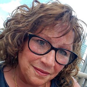 Meet your Posher, Cindy